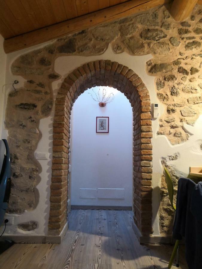 Casa Nel Borgo - Il Gufo Tremosine Exterior foto